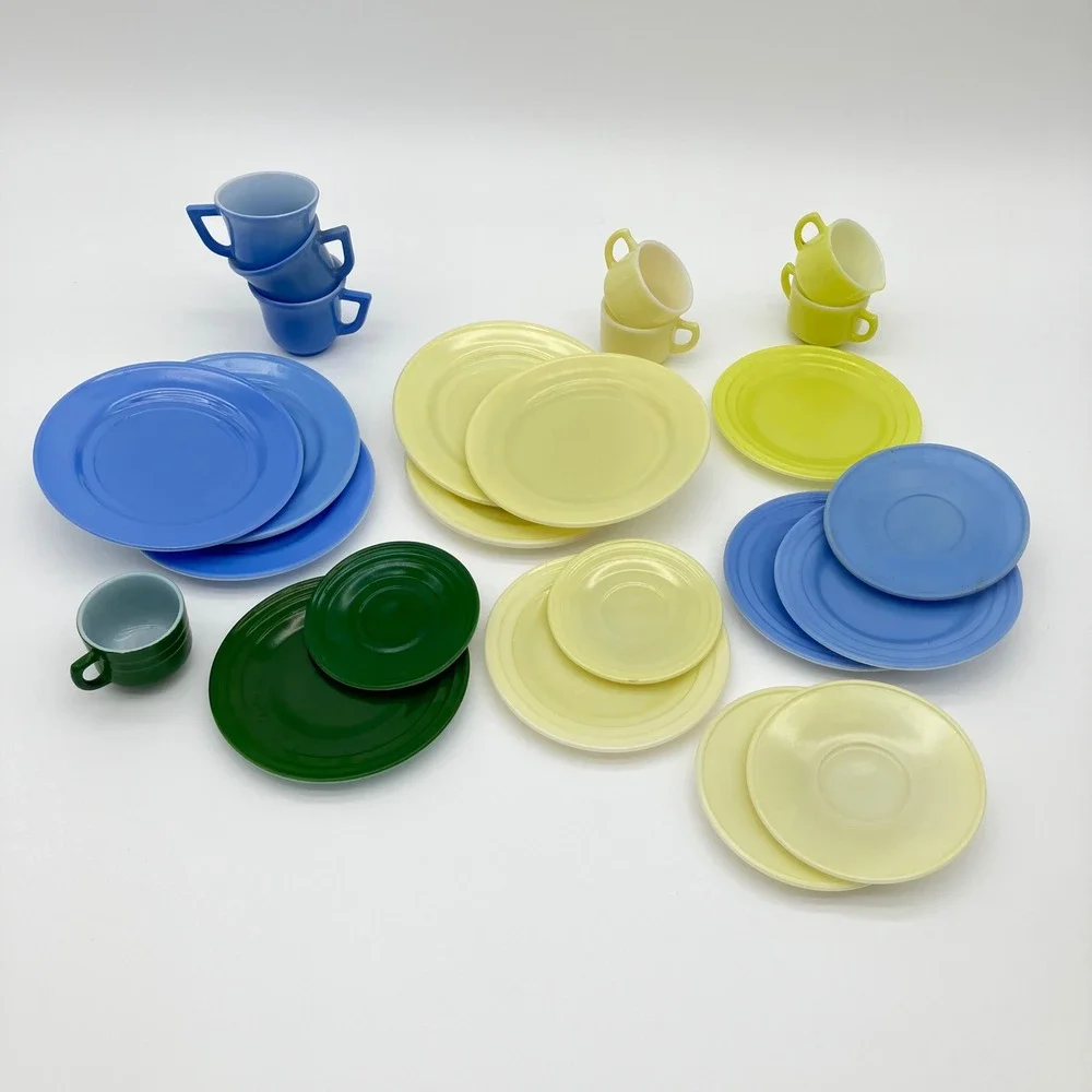 Akro Agate Vintage 1930-1940's Mini Toy Tea Set 24pc Pastel Slag Glass Dish Lot